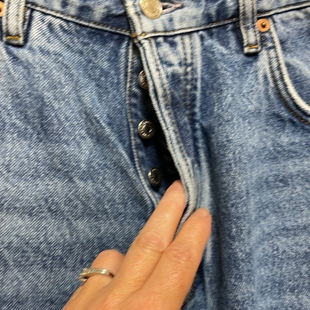 Zara | Blue | Relaxed | Button-fly | HighWaisted | Denim | Jeans | Size 31 - Picture 4 of 13